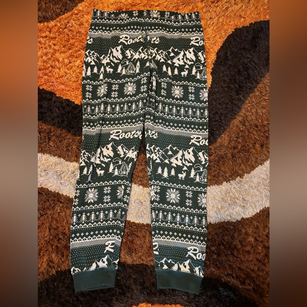 Roots, Like New, Comfy, Winter Themed, Pajama Pants